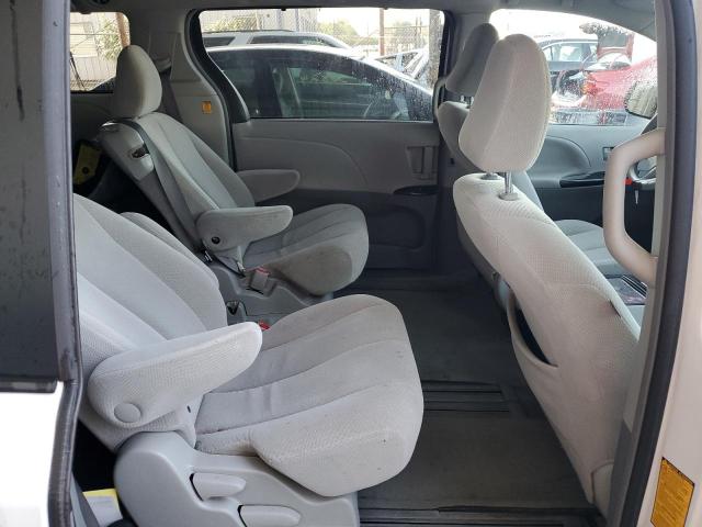 Photo 6 from auction – 2013 TOYOTA SIENNA LE with VIN 5TDKK3DCXDS369850
