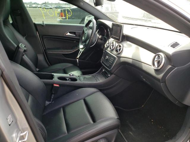 Photo 5 from auction – 2016 MERCEDES-BENZ CLA 250 with VIN WDDSJ4EB4GN302885