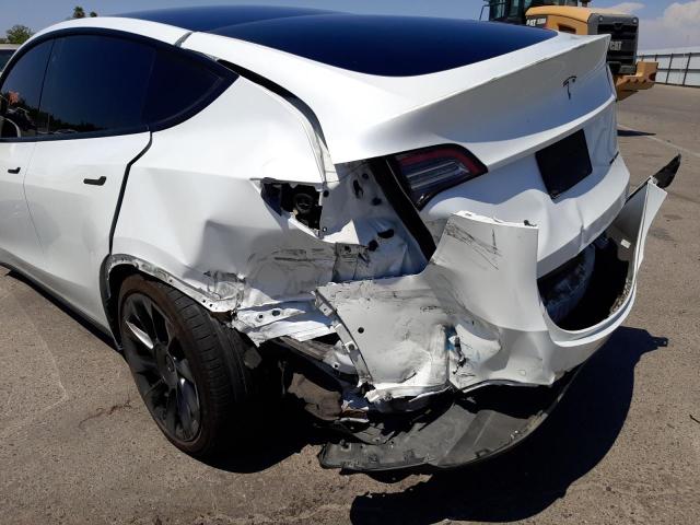 Photo 9 from auction – 2020 TESLA MODEL Y with VIN 5YJYGDEE6LF037327