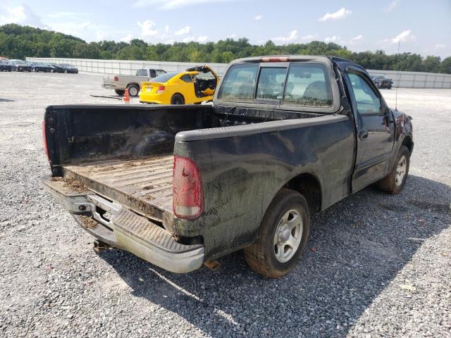 Photo 4 from auction – 2000 FORD F150 with VIN 3FTZF172XYMA80709