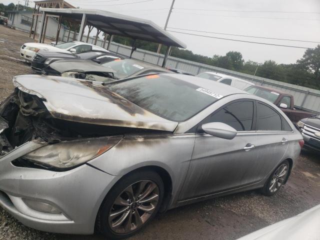 Photo 9 from auction – 2013 HYUNDAI SONATA SE with VIN 5NPEC4AC4DH654649