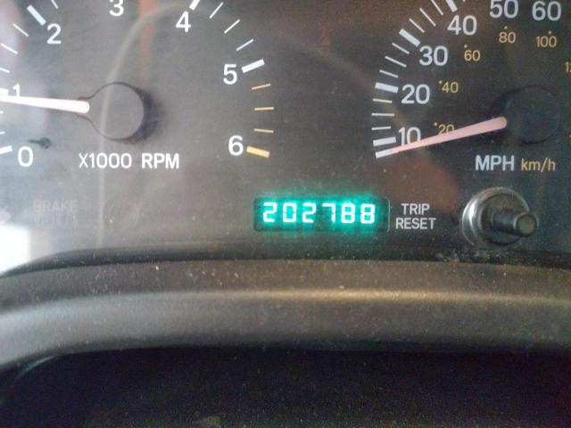 Photo 8 from auction – 2000 JEEP CHEROKEE C with VIN 1J4FF58S5YL158415