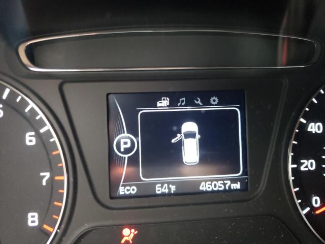 Photo 8 from auction – 2016 KIA SORENTO EX with VIN 5XYPHDA18GG044306