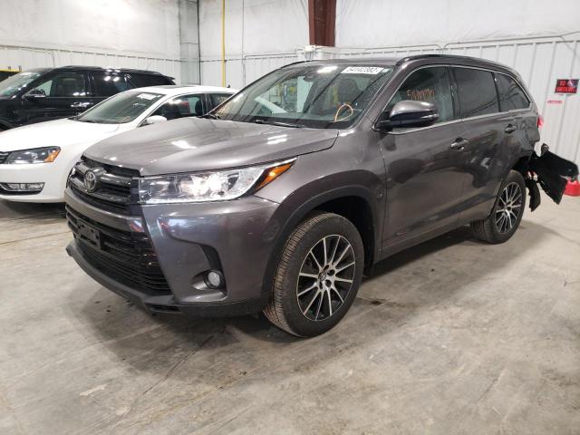 Photo 2 from auction – 2017 TOYOTA HIGHLANDER with VIN 5TDJZRFHXHS427299