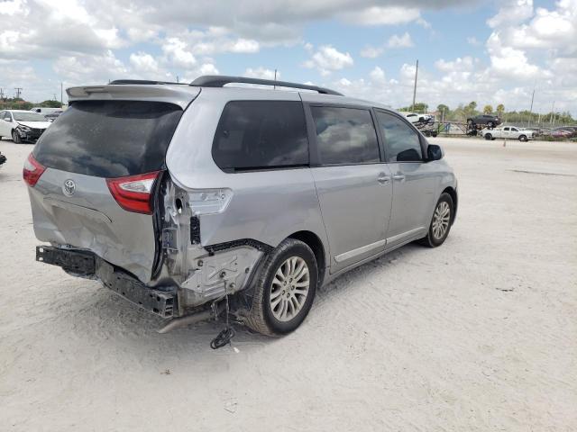 Photo 4 from auction – 2016 TOYOTA SIENNA XLE with VIN 5TDYK3DC8GS735934