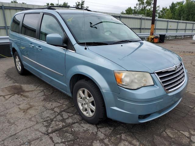 CHRYSLER TOWN & COU 2010 with VIN 2A4RR8D16AR430910 - Photo from auction
