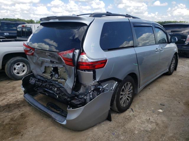 Photo 4 from auction – 2020 TOYOTA SIENNA XLE with VIN 5TDYZ3DC4LS061920