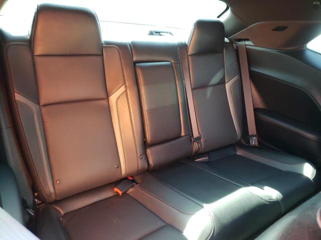 Photo 6 from auction – 2018 DODGE CHALLENGER with VIN 2C3CDZGG2JH332211