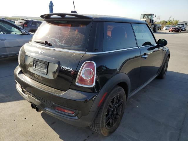 Photo 4 from auction – 2012 MINI COOPER S with VIN WMWSV3C5XCT387109