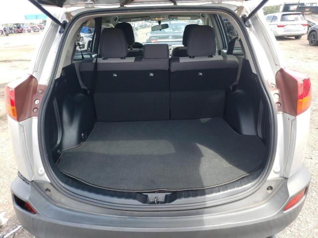 Photo 9 from auction – 2015 TOYOTA RAV4 LE with VIN JTMBFREV3FD119940