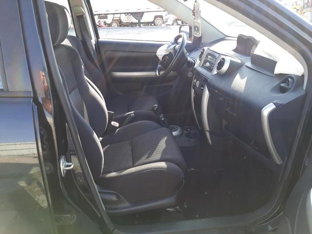 Photo 5 from auction – 2005 TOYOTA SCION XA with VIN JTKKT624950088307