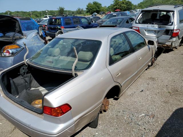 Photo 4 from auction – 2000 TOYOTA CAMRY LE with VIN 4T1BF28K7YU107040