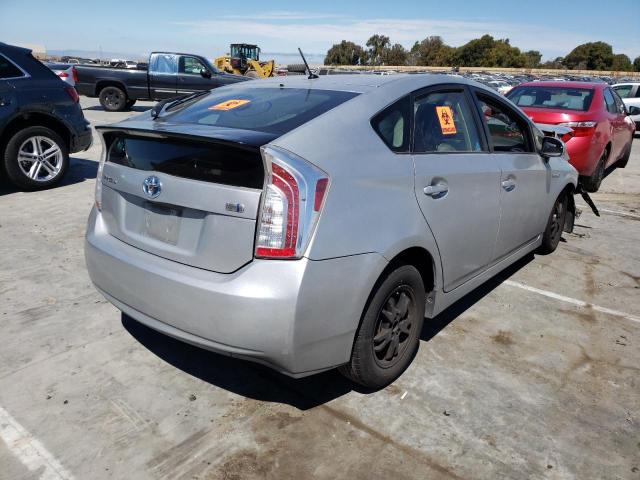 Photo 4 from auction – 2013 TOYOTA PRIUS with VIN JTDKN3DU5D1622263