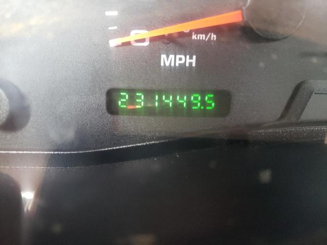 Photo 8 from auction – 2004 FORD EXCURSION with VIN 1FMNU41S14EC28112