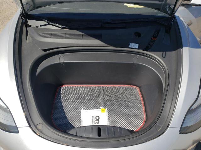 Photo 7 from auction – 2018 TESLA MODEL 3 with VIN 5YJ3E1EB7JF083461