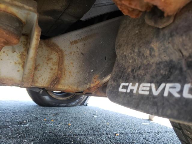 Photo 9 from auction – 2002 CHEVROLET TRACKER with VIN 2CNBJ13CX26900136