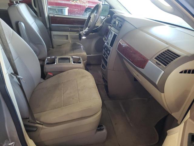 Photo 5 from auction – 2009 CHRYSLER TOWN & COU with VIN 2A8HR54159R540058