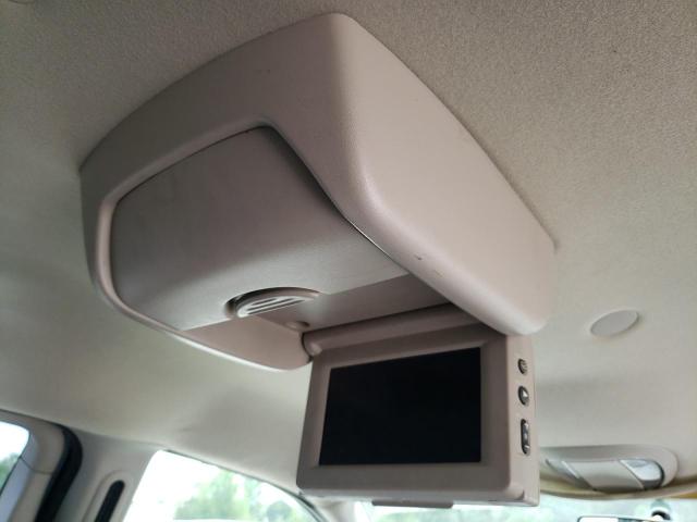 Photo 9 from auction – 2005 CHRYSLER TOWN AND C with VIN 1C4GP45R45B277478