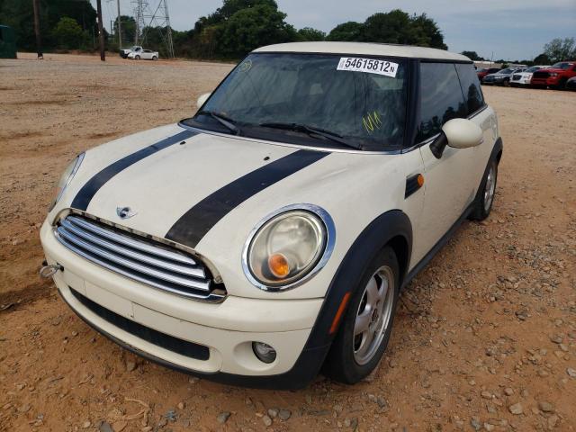 Photo 2 from auction – 2010 MINI COOPER with VIN WMWMF3C56ATZ61756
