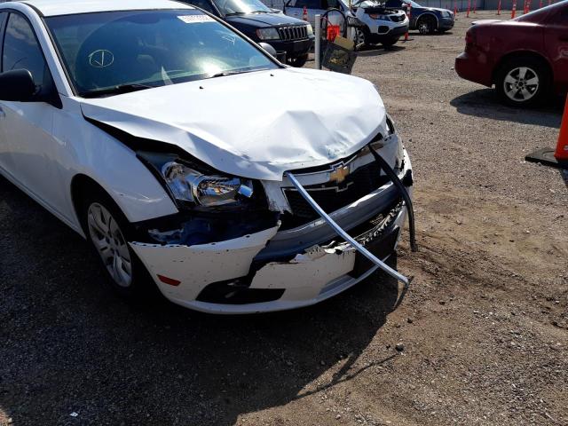 Photo 9 from auction – 2012 CHEVROLET CRUZE LS with VIN 1G1PC5SH9C7235149