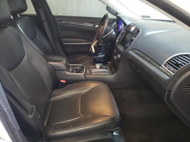 Photo 5 from auction – 2015 CHRYSLER 300C with VIN 2C3CCAKG1FH781852