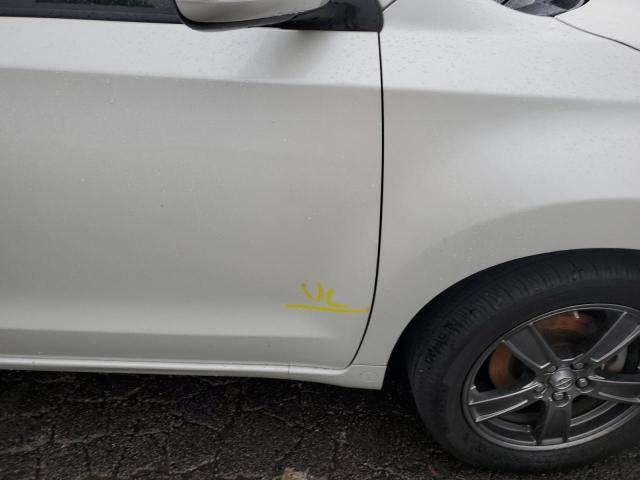 Photo 9 from auction – 2012 TOYOTA SCION XD with VIN JTKKU4B47C1018572
