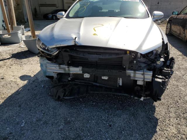 Photo 9 from auction – 2014 FORD FUSION SE with VIN 1FA6P0H7XE5352283