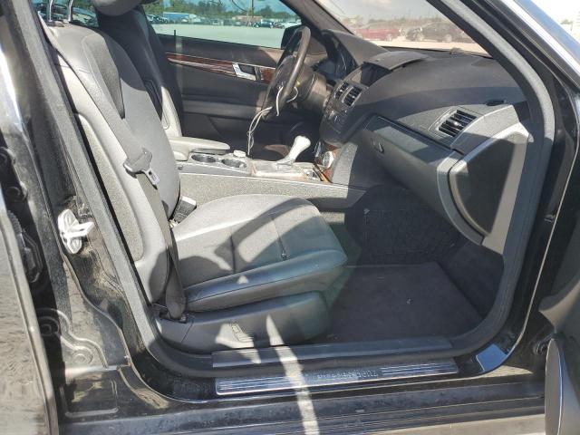 Photo 5 from auction – 2011 MERCEDES-BENZ C-CLASS with VIN WDDGF5EB8BA527940