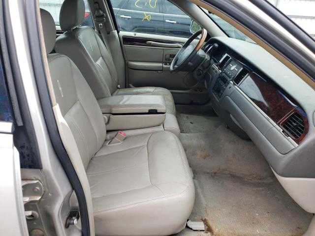 Photo 5 from auction – 2010 LINCOLN TOWN CAR S with VIN 2LNBL8CV4AX751963