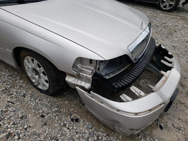 Photo 9 from auction – 2010 LINCOLN TOWN CAR S with VIN 2LNBL8CV4AX751963