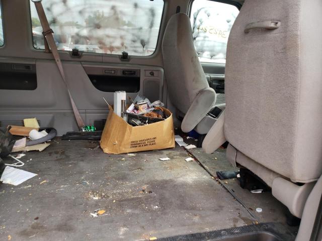 Photo 6 from auction – 2002 FORD ECONOLINE with VIN 1FBSS31F12HA07538