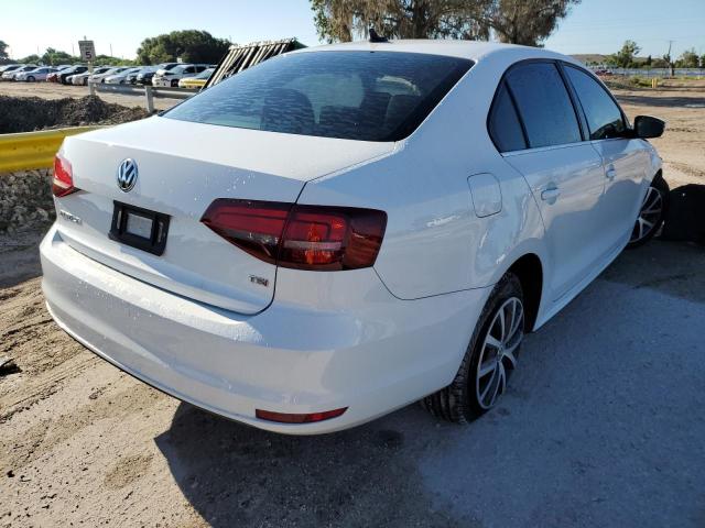 Photo 4 from auction – 2017 VOLKSWAGEN JETTA SE with VIN 3VWDB7AJ7HM374560