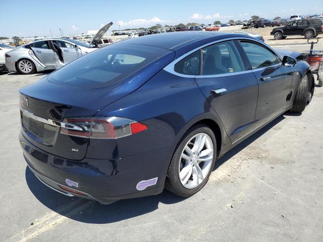 Photo 4 from auction – 2014 TESLA MODEL S with VIN 5YJSA1H13EFP44337