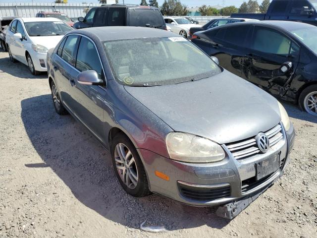 VOLKSWAGEN NEW JETTA 2005 with VIN 3VWSF71K55M607397 - Photo from auction