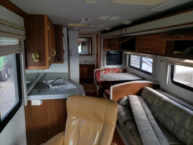 Photo 6 from auction – 2000 FREIGHTLINER CHASSIS X with VIN 4UZ6EFBC9YCH36093