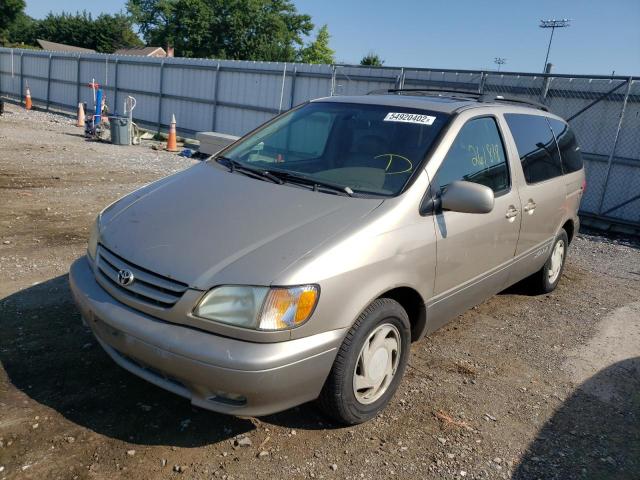 Photo 2 from auction – 2002 TOYOTA SIENNA LE with VIN 4T3ZF13CX2U458824