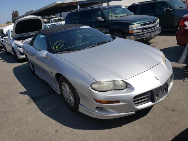 CHEVROLET CAMARO 2000 with VIN 2G1FP32GXY2146619 - Photo from auction