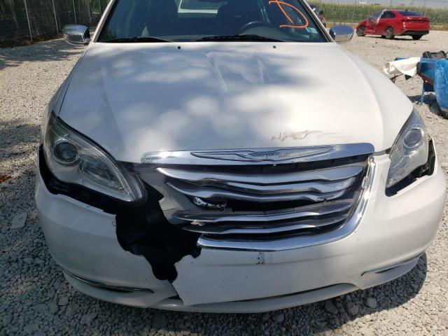Photo 9 from auction – 2012 CHRYSLER 200 LIMITE with VIN 1C3CCBCB7CN107118