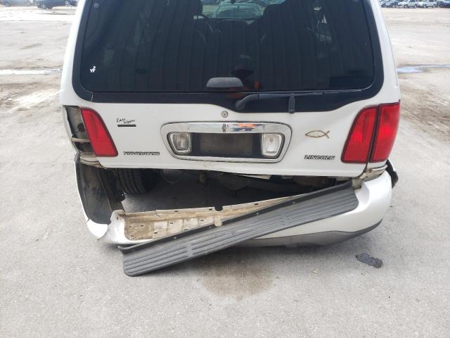 Photo 9 from auction – 1998 LINCOLN NAVIGATOR with VIN 5LMRU27L4WLJ27101