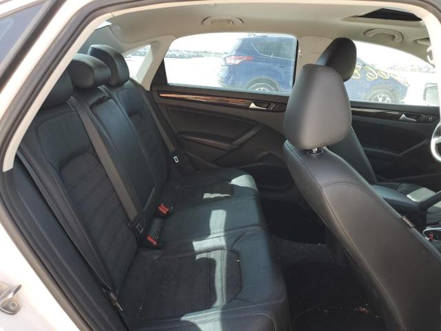 Photo 6 from auction – 2015 VOLKSWAGEN PASSAT SEL with VIN 1VWCV7A39FC065336