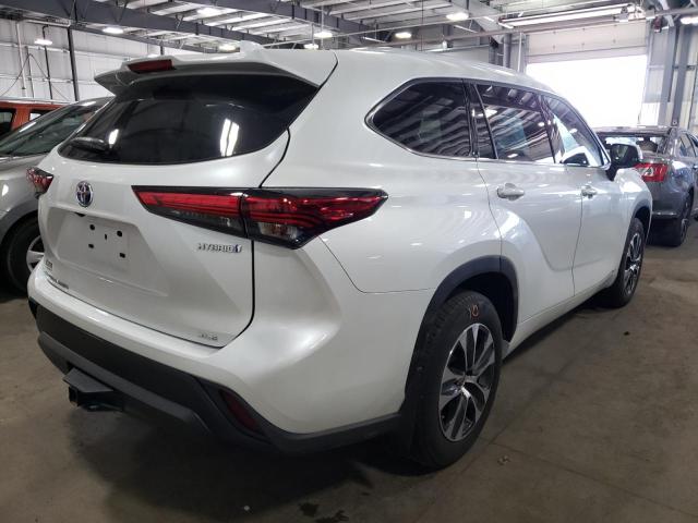 Photo 4 from auction – 2022 TOYOTA HIGHLANDER with VIN 5TDHBRCH2NS547116