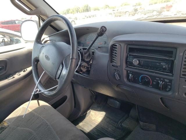 Photo 9 from auction – 2001 FORD F150 with VIN 2FTPX18L61CA00092