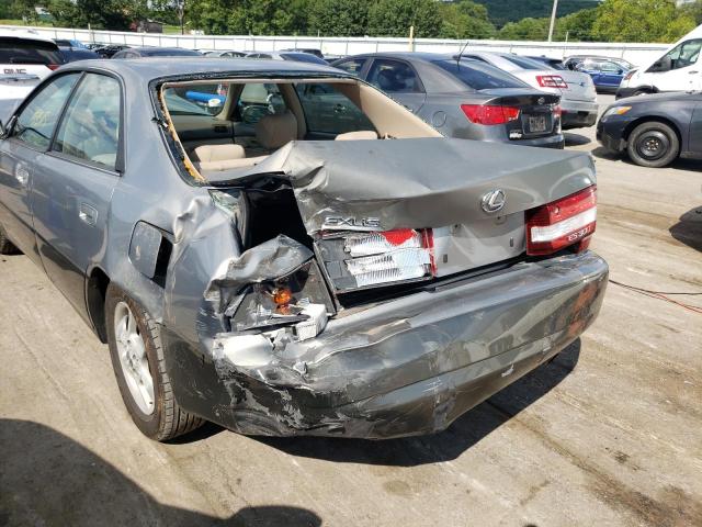Photo 9 from auction – 2000 LEXUS ES 300 with VIN JT8BF28G3Y5093307