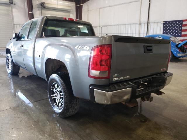 Foto 3 de la subasta – 2011 GMC SIERRA K15 con VIN 1GTR2TEA2BZ390702