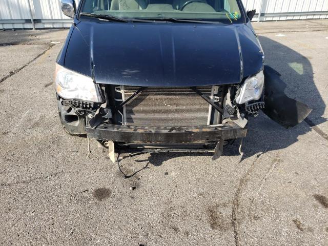 Photo 9 from auction – 2013 CHRYSLER TOWN & COU with VIN 2C4RC1CG3DR534084