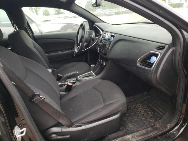 Photo 5 from auction – 2013 CHRYSLER 200 LX with VIN 1C3CCBAB0DN533074