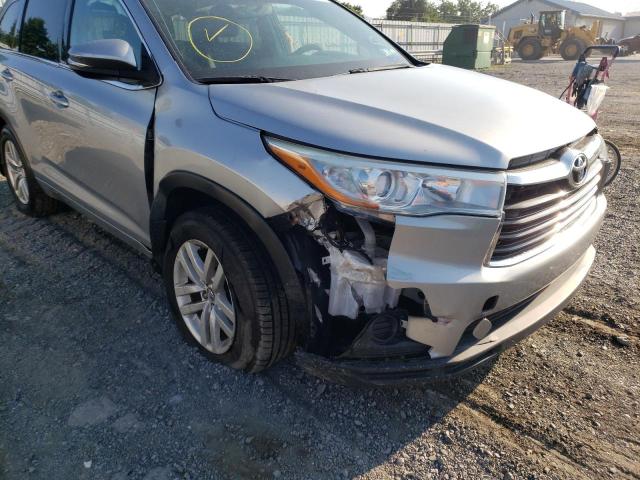 Photo 9 from auction – 2016 TOYOTA HIGHLANDER with VIN 5TDBKRFH7GS265140