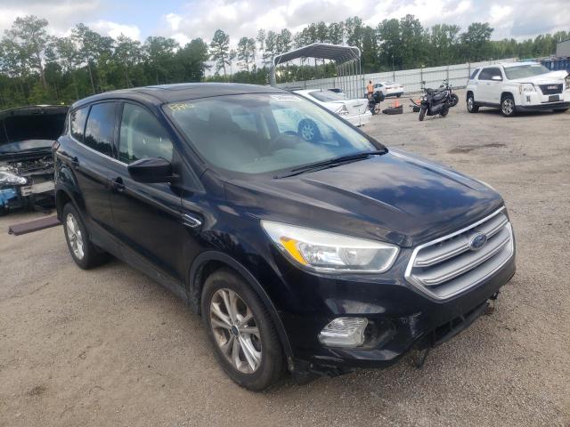 FORD ESCAPE SE 2017 with VIN 1FMCU0G95HUC81170 - Photo from auction