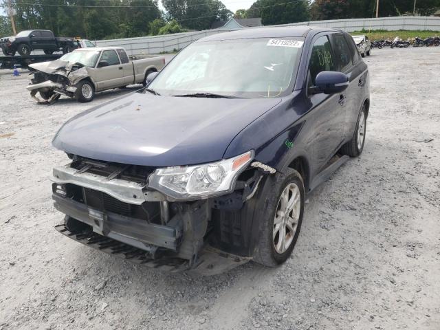 Photo 2 from auction – 2015 MITSUBISHI OUTLANDER with VIN JA4AD3A33FZ000639