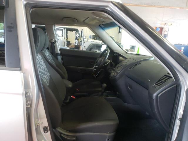 Photo 5 from auction – 2010 KIA SOUL + with VIN KNDJT2A2XA7075370